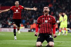 开云体育平台APP-包含伯恩茅斯客场击败伯明翰，终结输球纪录的词条