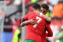 开云体育平台APP-葡萄牙主场击败意大利，C罗坐镇罗马