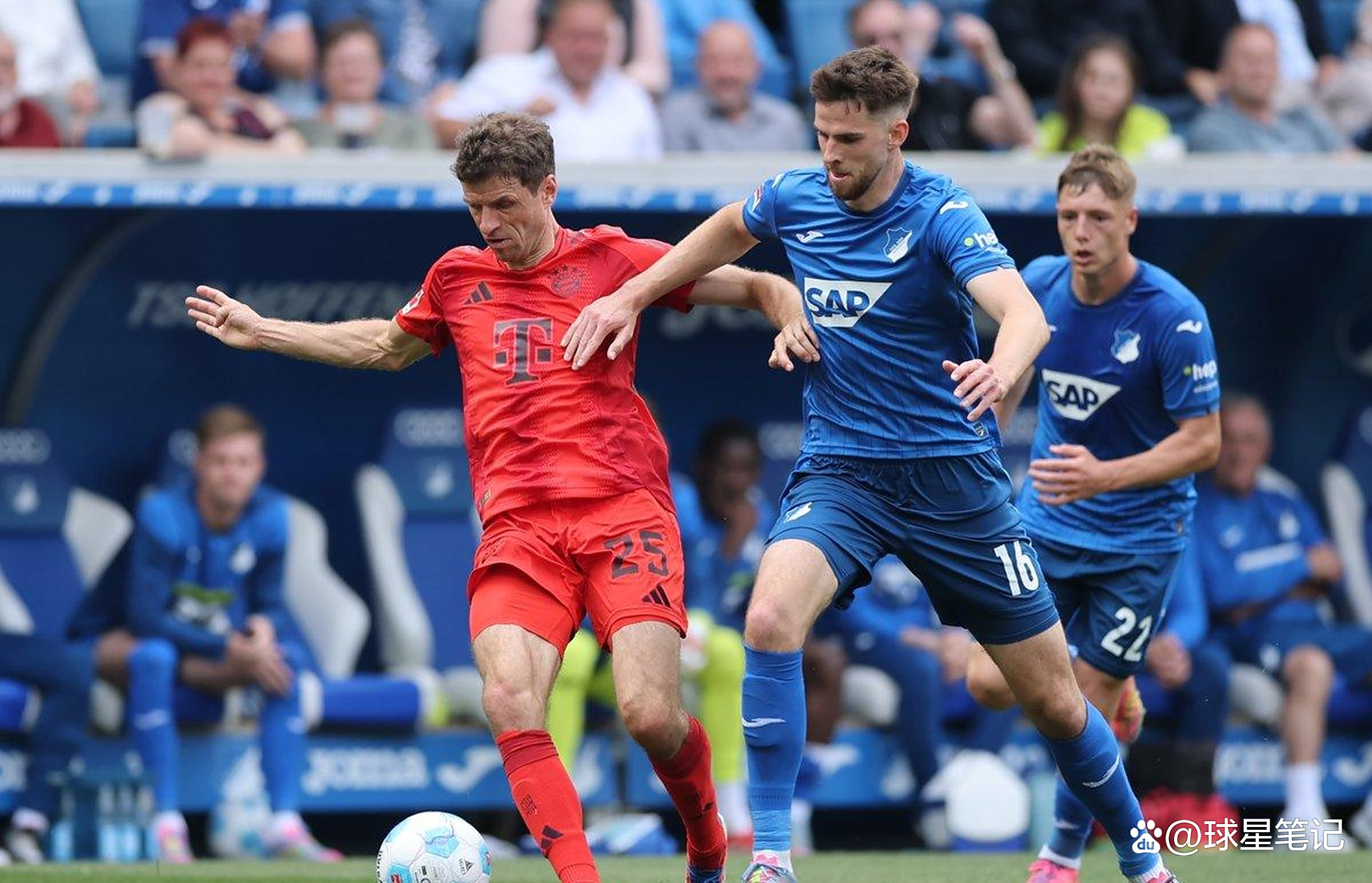 关于利兹联阵容轮换调整，球队整体实力提升的信息