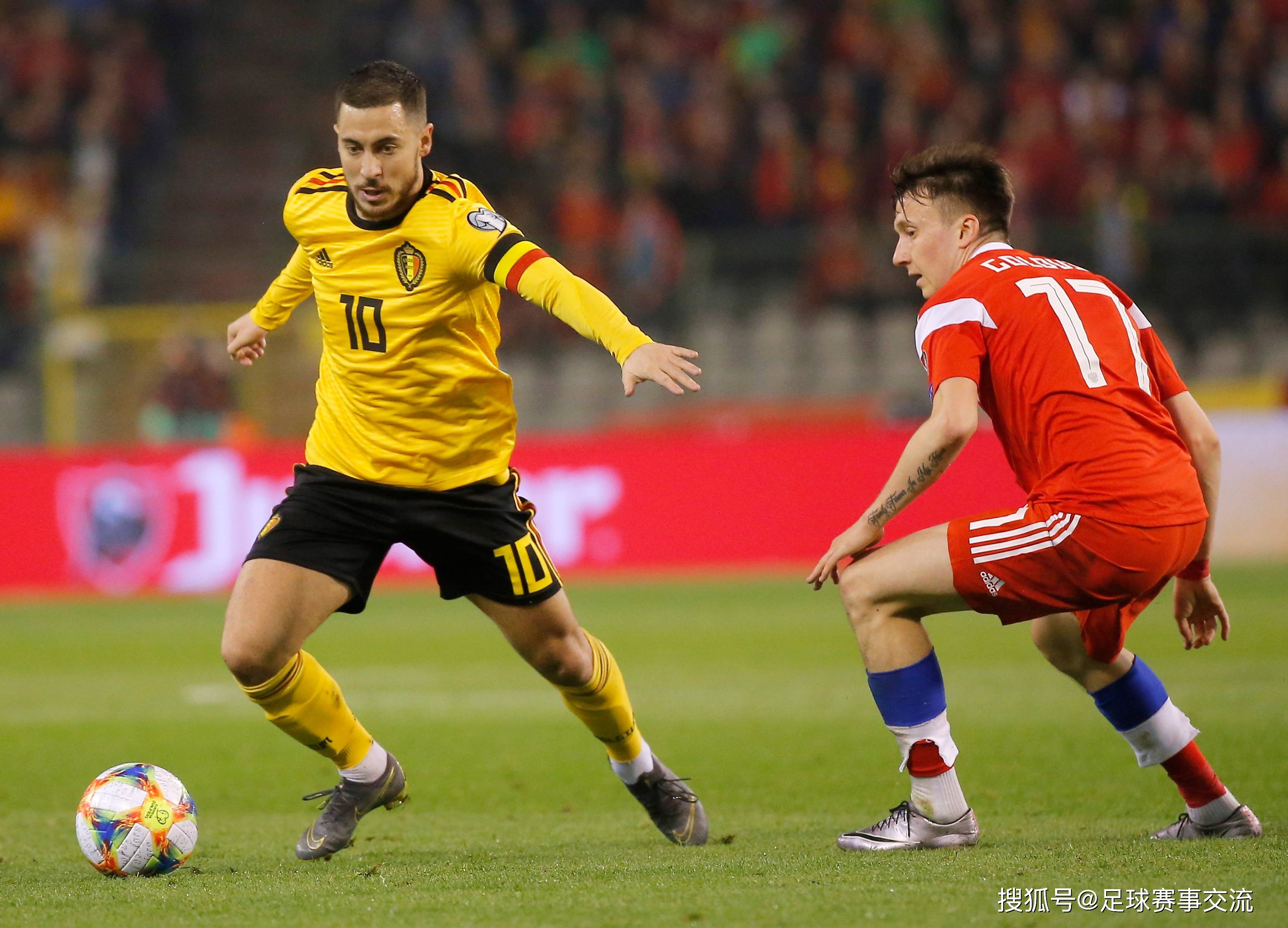 热血足球比赛即将开始，各队备战