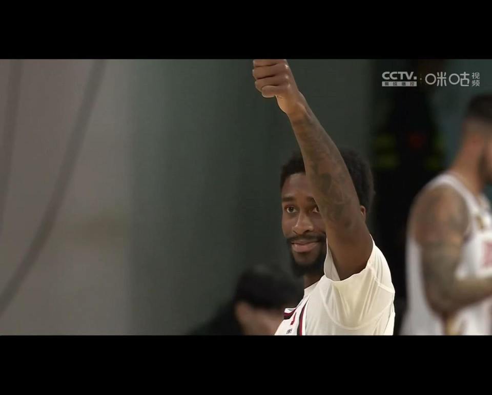 立陶宛男篮逆转日本男篮，西蒙斯惊艳世界的简单介绍