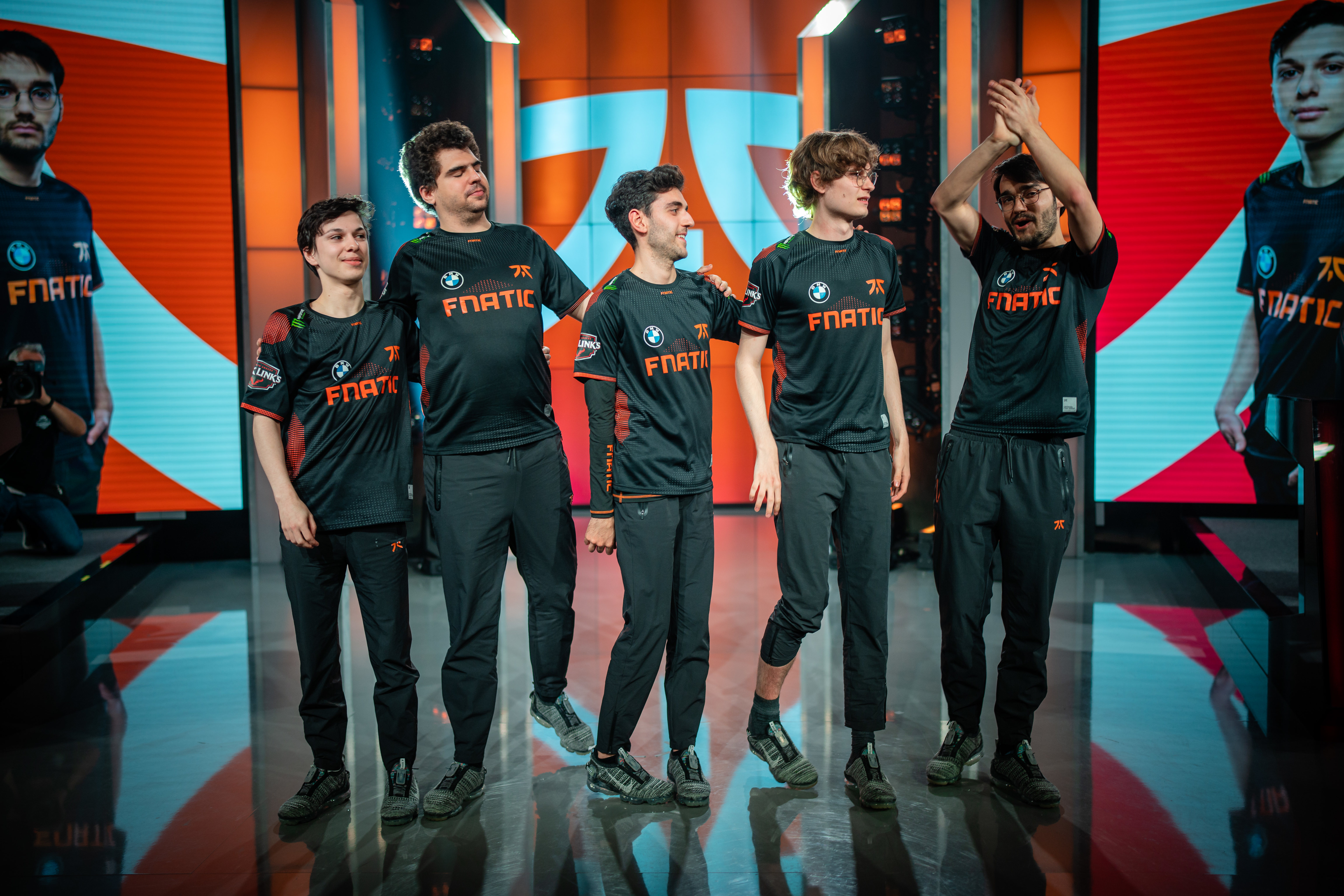 FNC鏖战HKA,Perkz高光表现的简单介绍 FNC鏖战HKA,Perkz高光表现的简单介绍