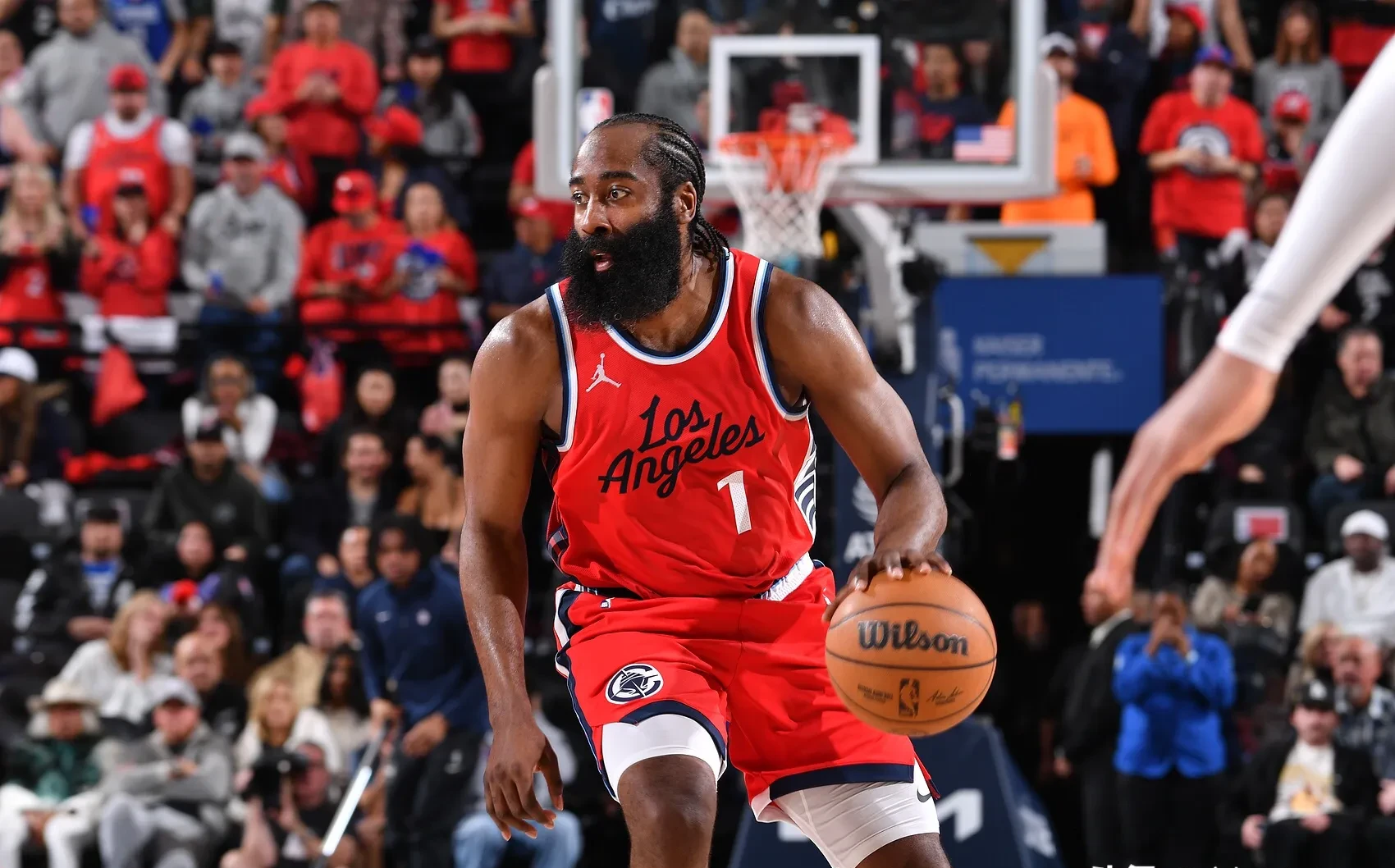 步行者逆转快船,麦科勒姆关键制胜的简单介绍 步行者逆转快船,麦科勒姆关键制胜的简单介绍