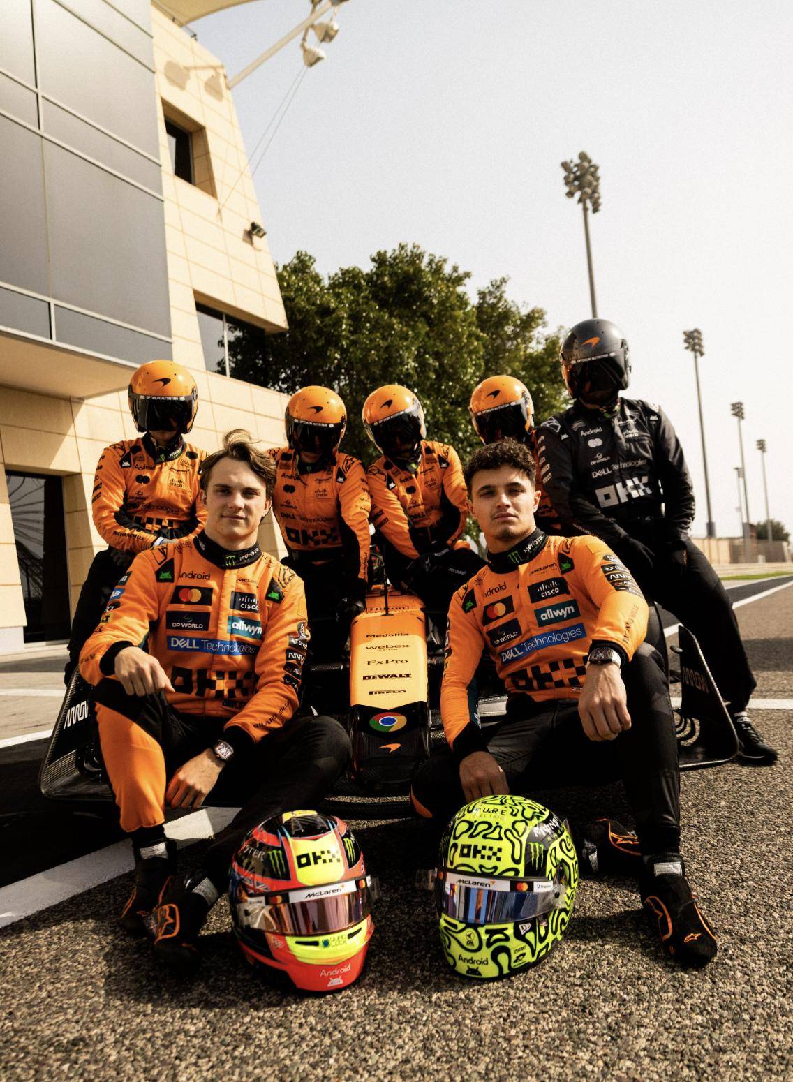 迈凯伦横扫法拉利，汉密尔顿高光表现的简单介绍