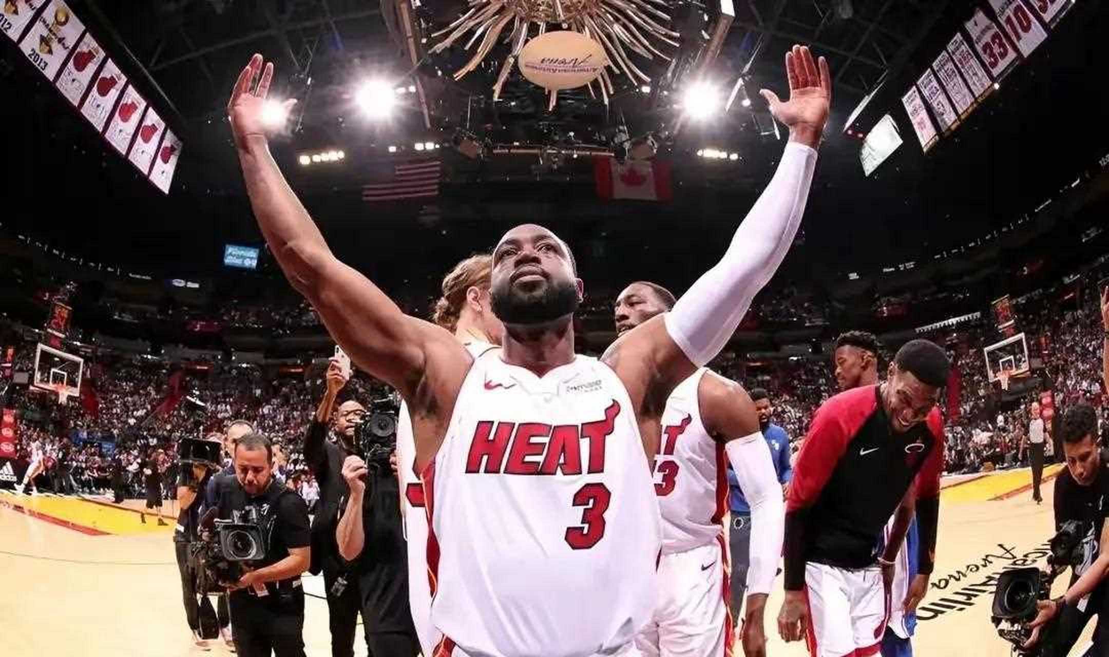 快船翻盘爵士,周琦带队取胜 快船翻盘爵士,周琦带队取胜